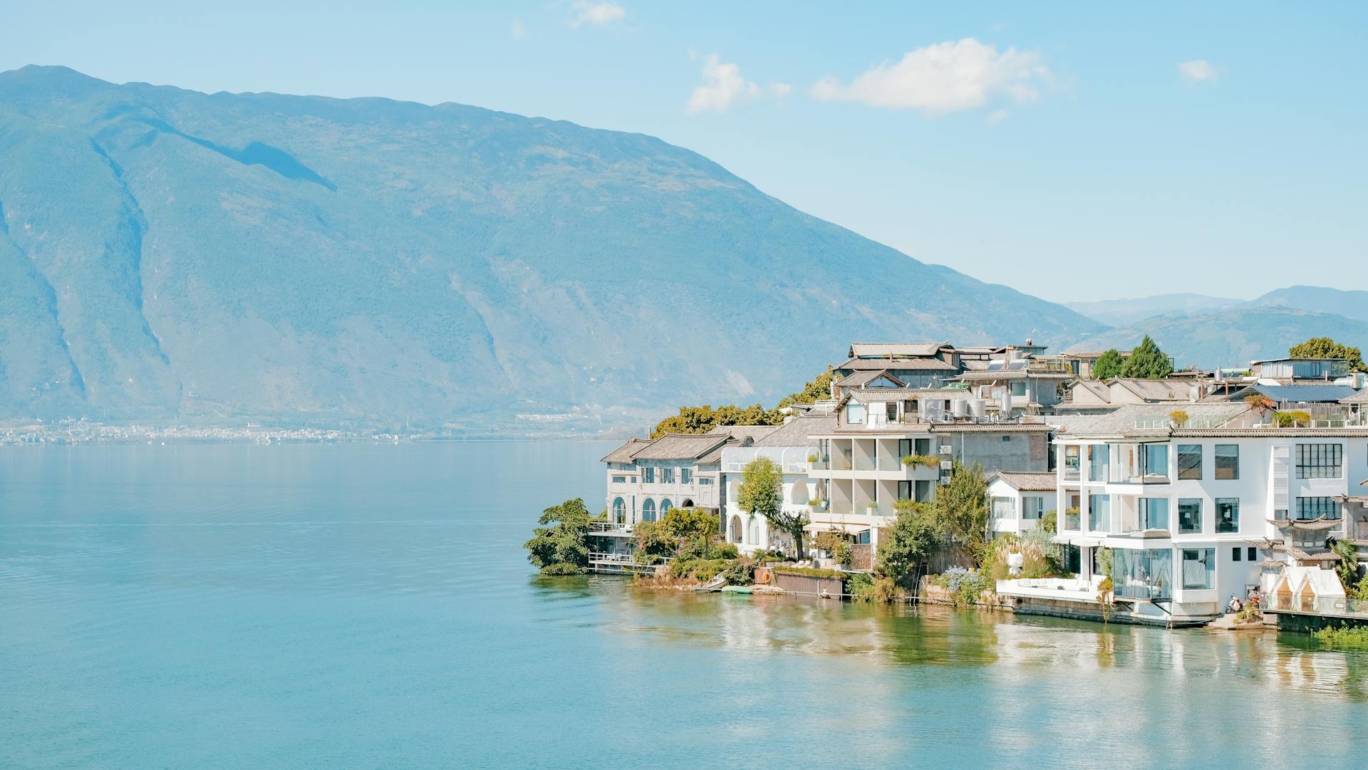 Featured image for vLLM Semantic Router 重點介紹